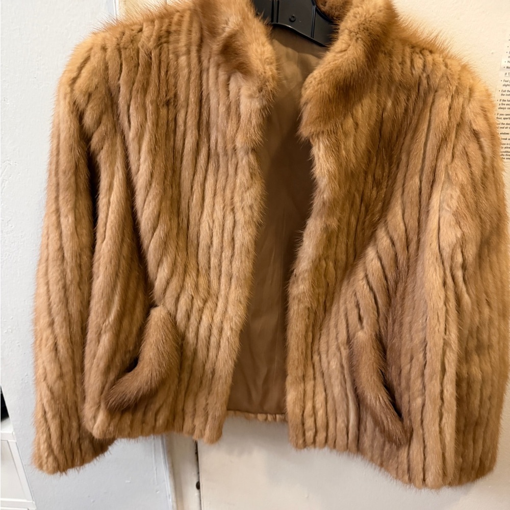 Luxurious genuine mink Tan Fur Jacket - Picture 8 of 9